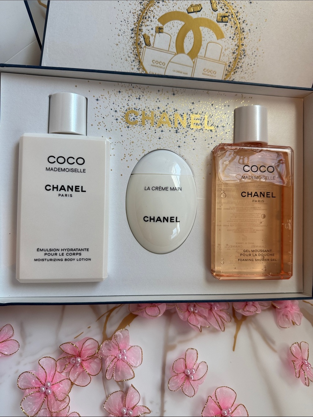 CHANEL Coco Mademoiselle Bath & Body Set with hand cream New In box + Gift bag